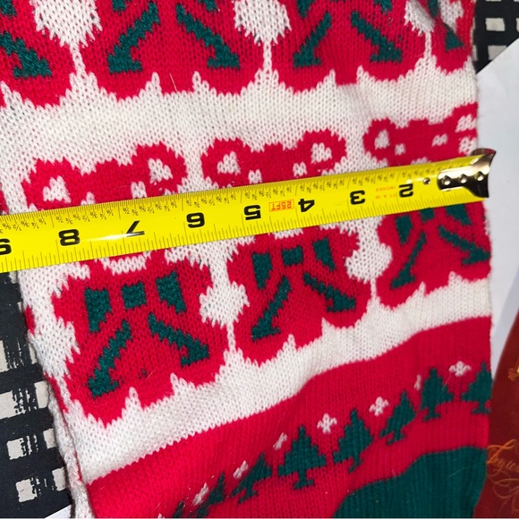 EC 2 vintage Christmas stockings 34” x 9” w Red bears, green red white - Picture 3 of 10